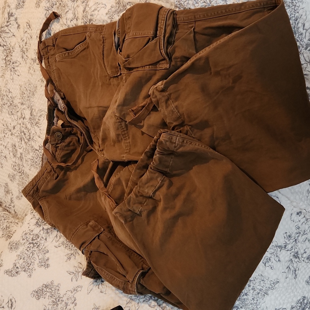 Abercrombie mens cargo pants